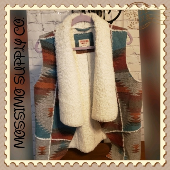 Mossimo Supply Co. Jackets & Blazers - MOSSIMO SUPPLY CO. AZTEX LINED VEST